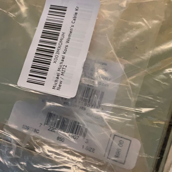 Michael Kors Pink Cable Knit Hat and Scarf Set - Picture 5 of 5